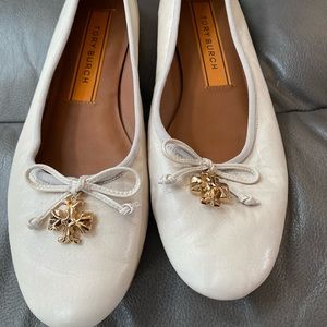 Tory Burch flats only worn once!